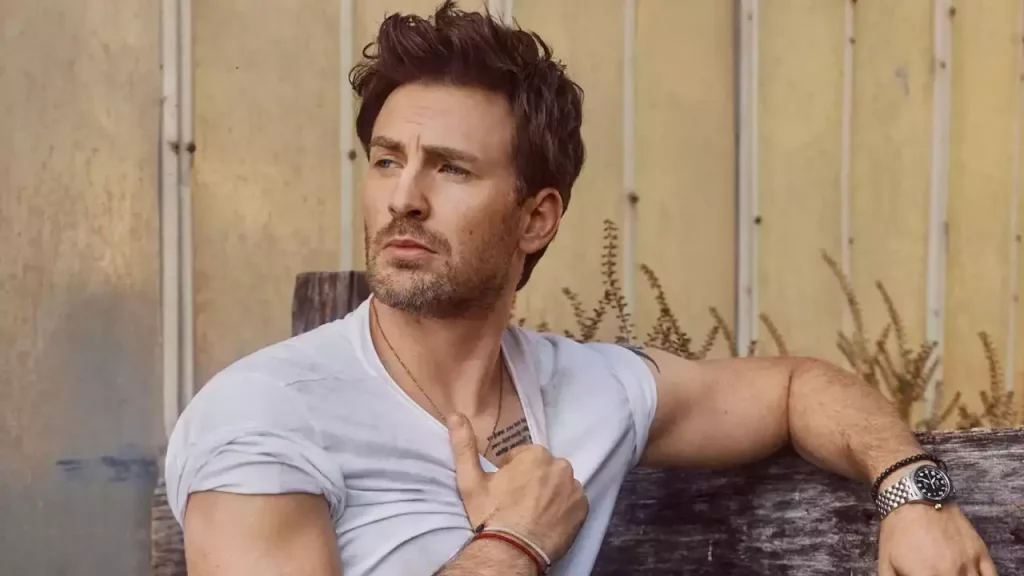 Chris Evans comenta título de homem mais sexy vivo: "Forma de se gabar humildemente"